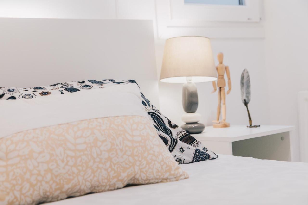 בילבאו Plaza Nueva Apartment By People Rentals מראה חיצוני תמונה